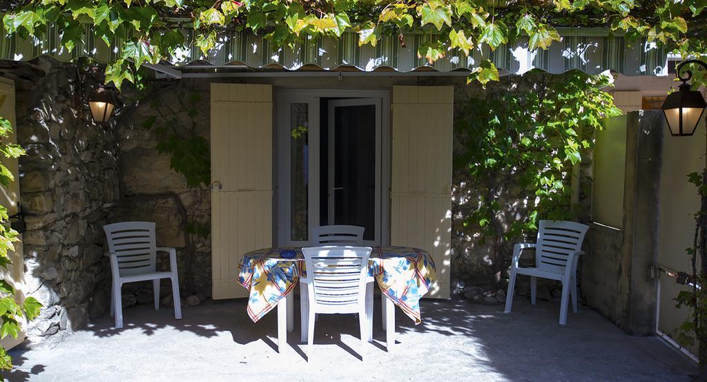 Maison D'Hotes Lou Geneste Bollène Exterior foto